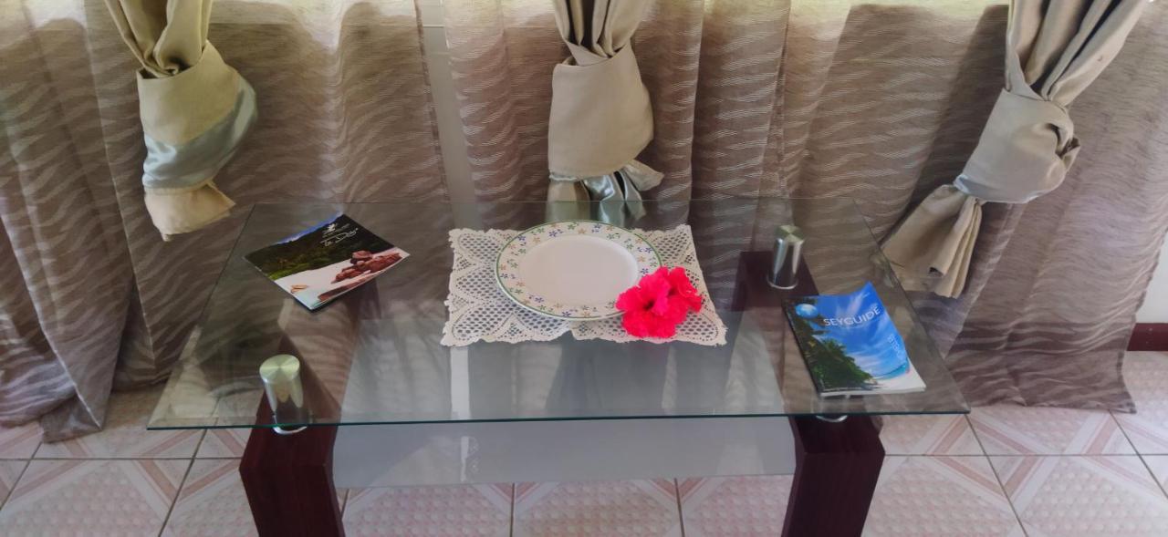 לה דיג Dan Zoranz Self Catering Guest House מראה חיצוני תמונה