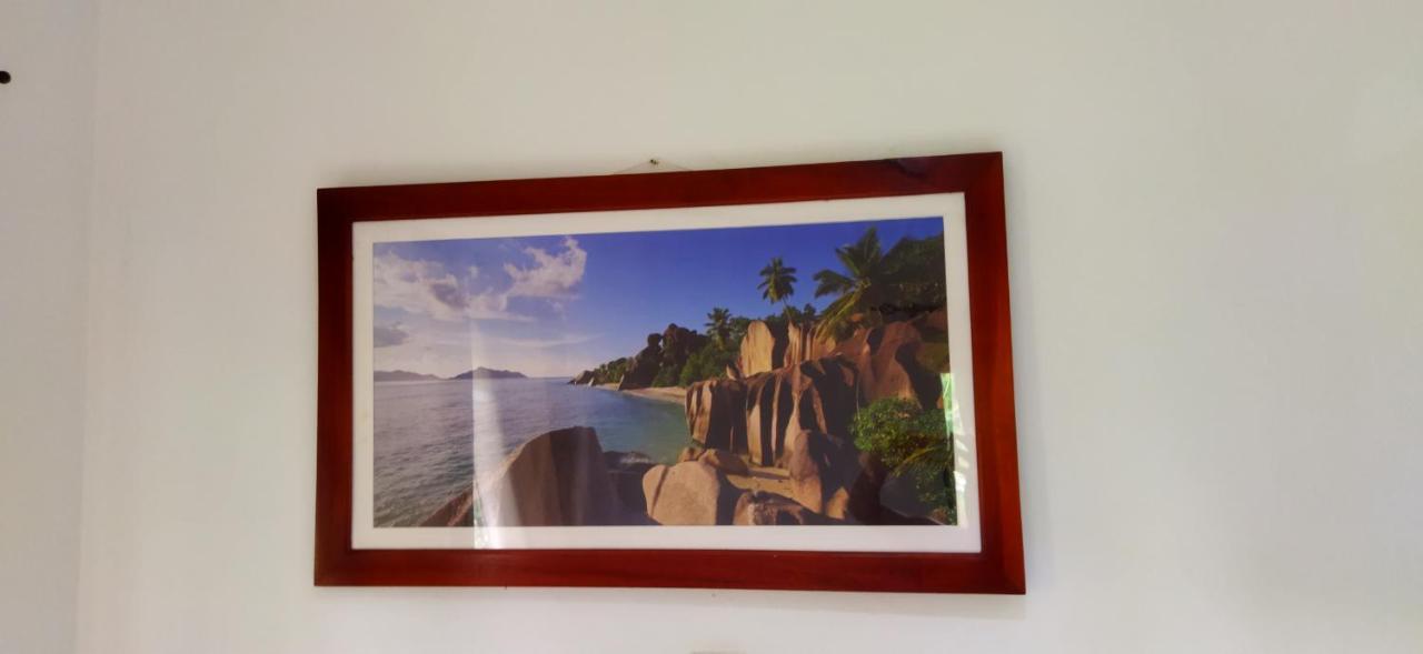 לה דיג Dan Zoranz Self Catering Guest House מראה חיצוני תמונה