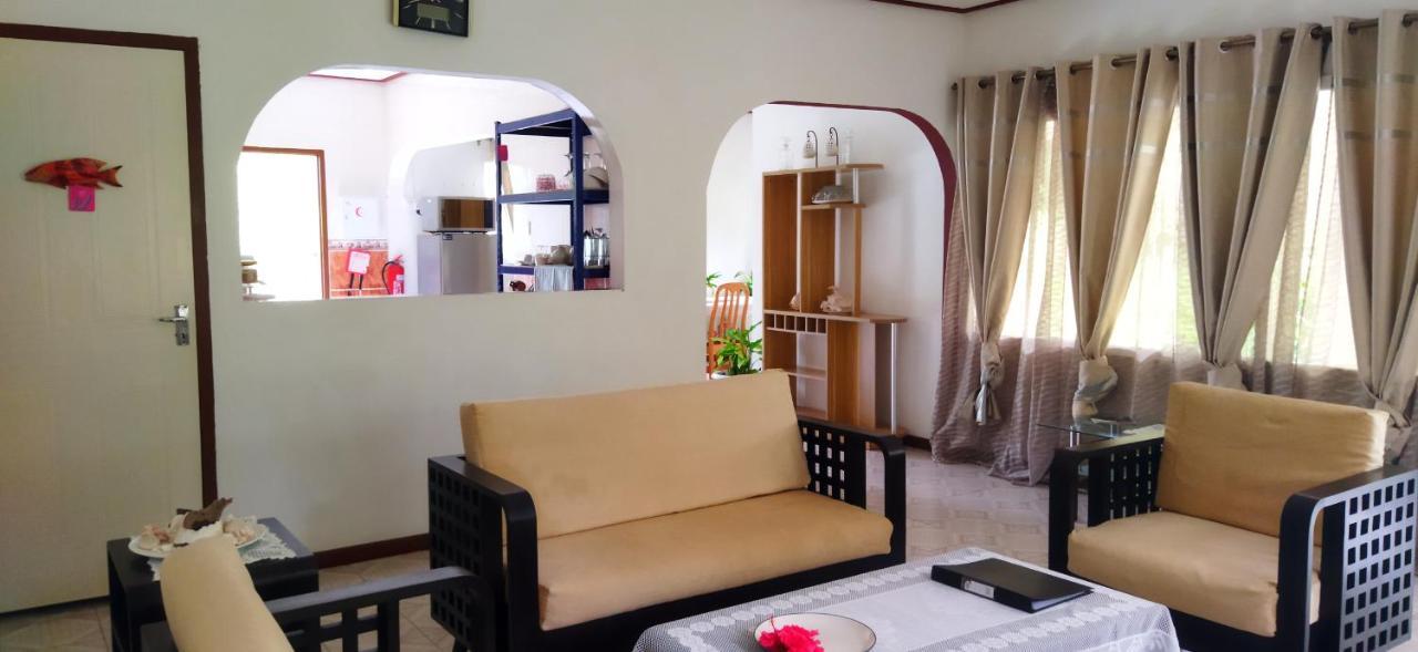 לה דיג Dan Zoranz Self Catering Guest House מראה חיצוני תמונה