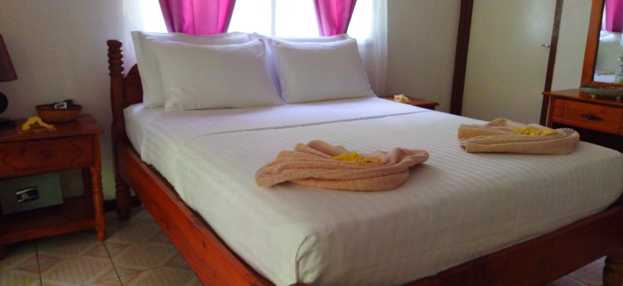 לה דיג Dan Zoranz Self Catering Guest House מראה חיצוני תמונה